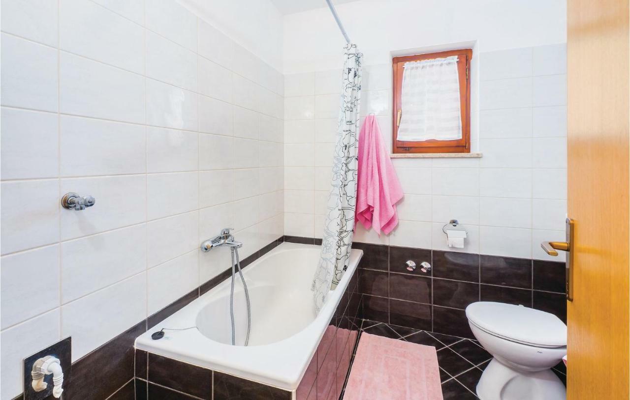 Gorgeous Apartment In Labin With Wifi ภายนอก รูปภาพ